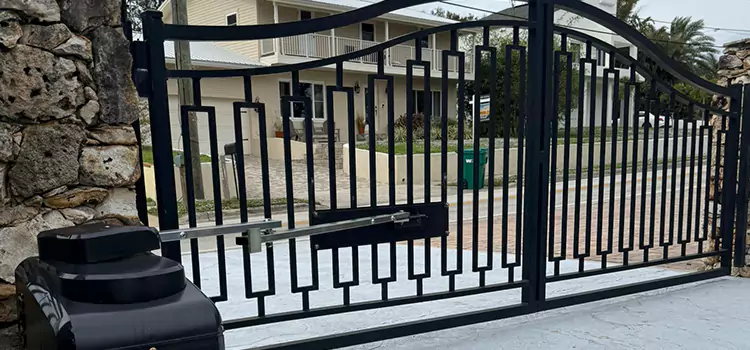 Swing Gate Opener with Keypad Tupelo
